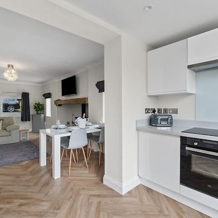 White Cottage Stunning Contemporary 2 Bedroom 2 Ensuite Annex With Hot Tub Plymouth Kültér fotó