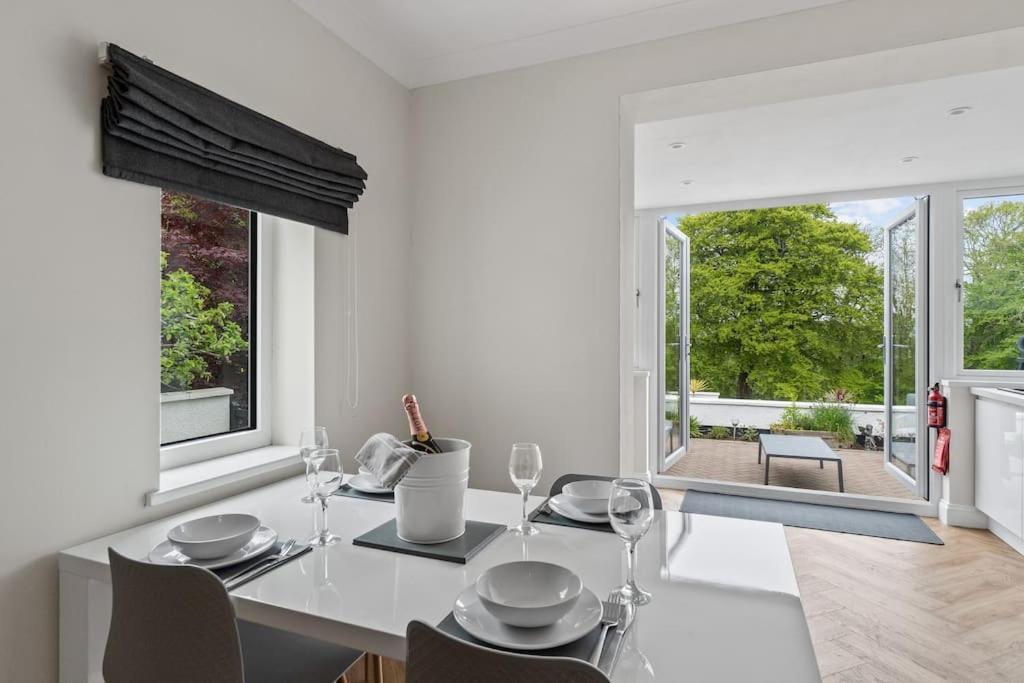 White Cottage Stunning Contemporary 2 Bedroom 2 Ensuite Annex With Hot Tub Plymouth Kültér fotó
