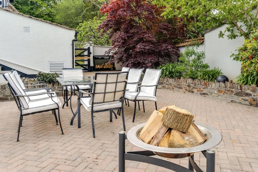 White Cottage Stunning Contemporary 2 Bedroom 2 Ensuite Annex With Hot Tub Plymouth Kültér fotó
